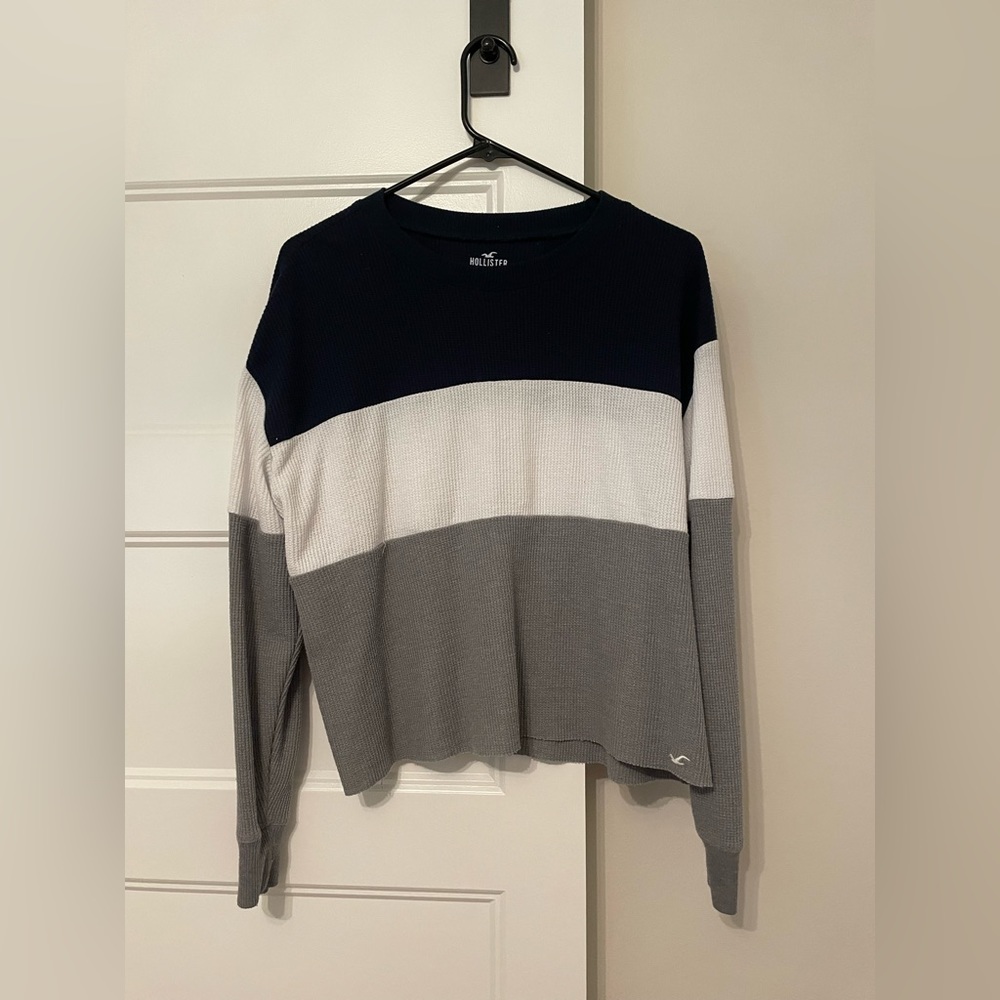 hollister shirt